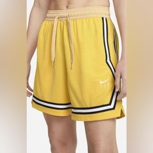 NIKE FLY Crossover Womens Basketball Shorts